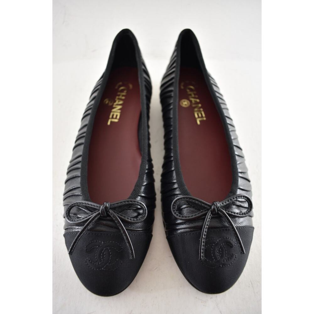 Chanel 26A Black Pleated Lambskin Leather CC Logo Bow Ballet Ballerina Flat 41.5 - Picture 3 of 16
